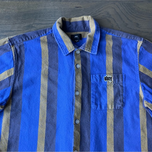 Obey Flannel - Picture 2 of 4